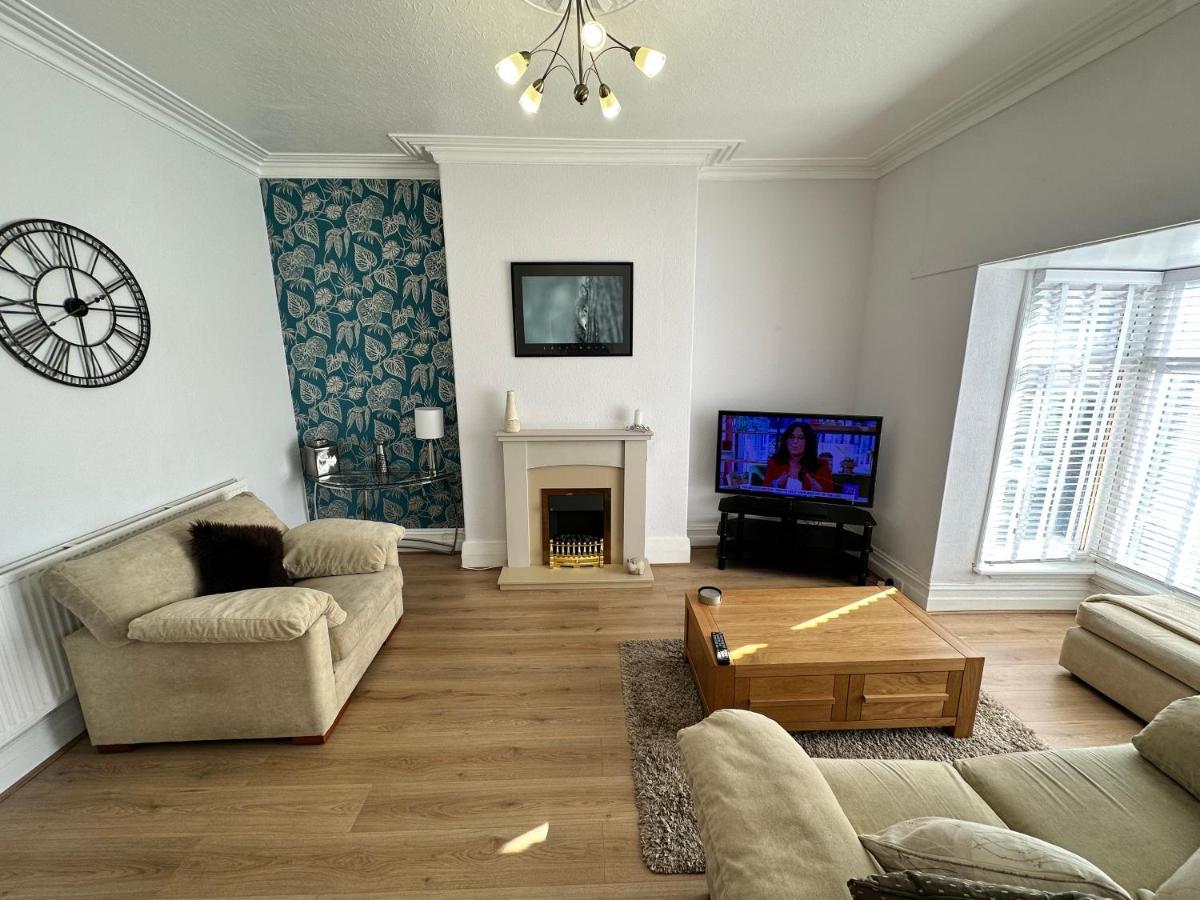Spacious One Bedroom Apartment In Central Location Lytham St Annes Luaran gambar